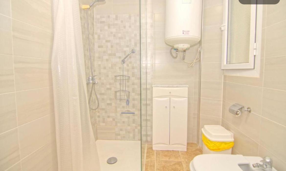 Guest House Mota Малага Екстер'єр фото